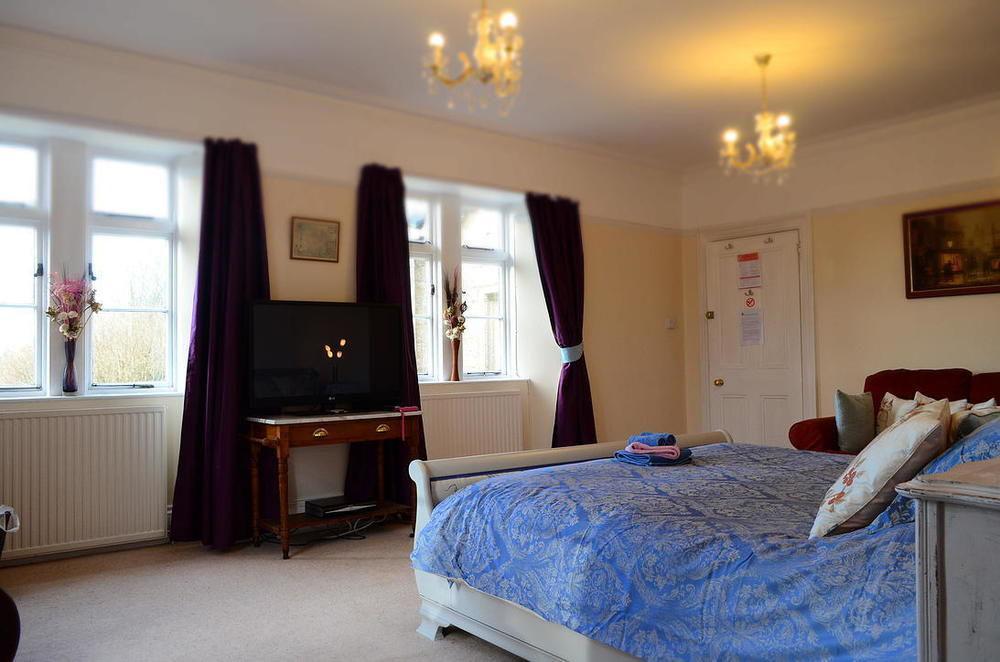 The Priory B&B Whitchurch  Екстер'єр фото